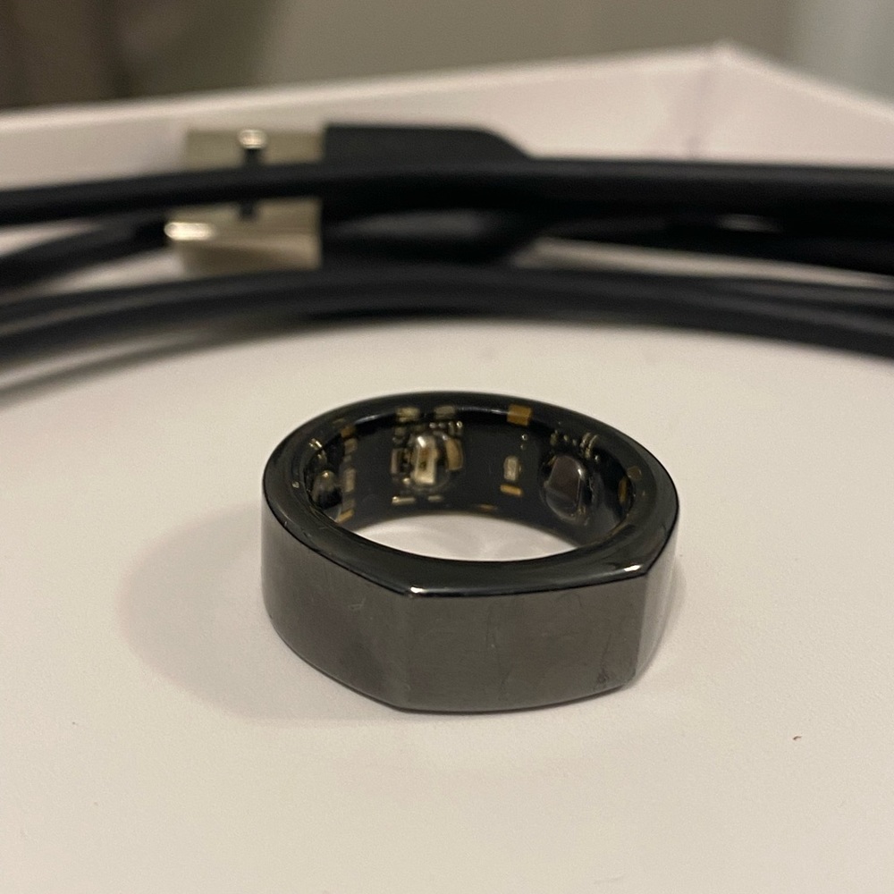 Oura Ring - Black - size 7 - Gen 3